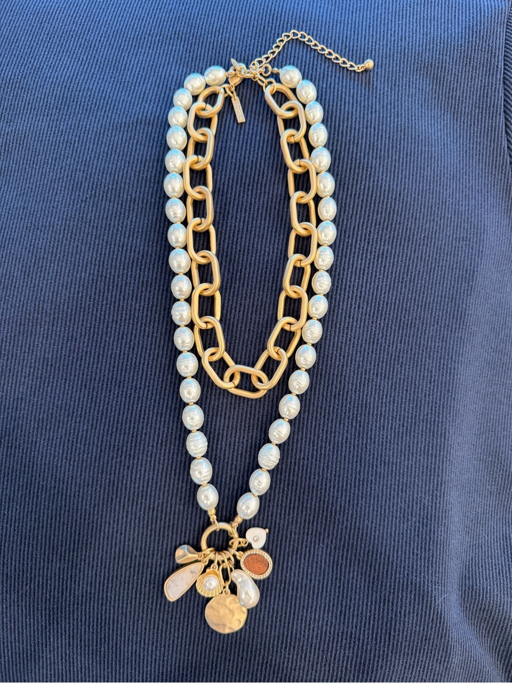 White House Black Market convertible Gold Chain and Pearl Charm Necklace NWT